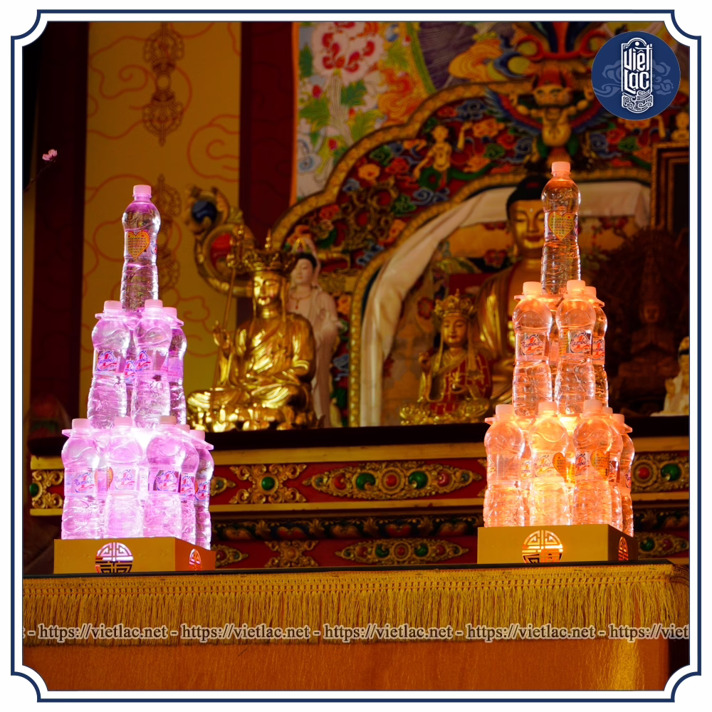 Đế bày tháp nước có đèn led - Ảnh 2