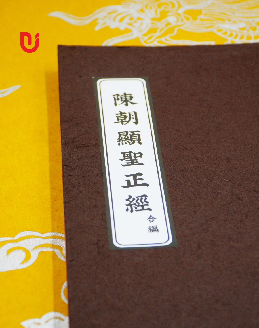 Trần Triều Hiển Thánh Chính Kinh (Hợp biên) - Ảnh 2