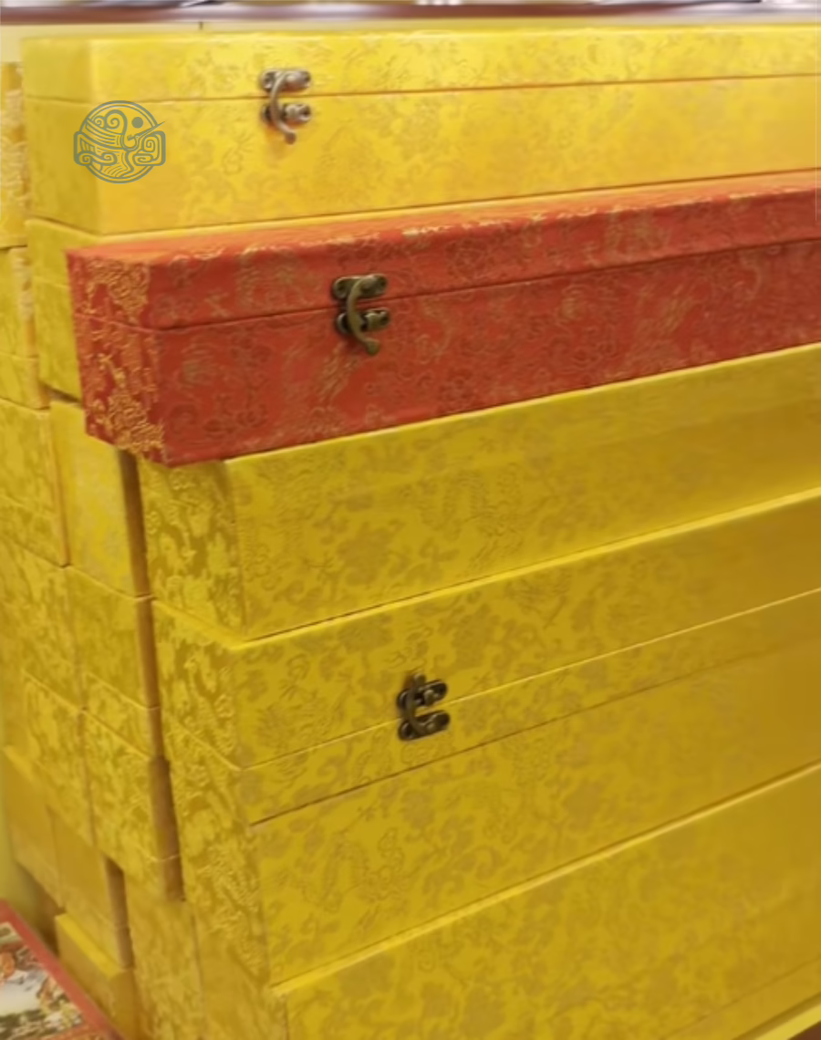 Hộp đựng sắc phong 70x7x7cm bọc gấm - Ảnh 3